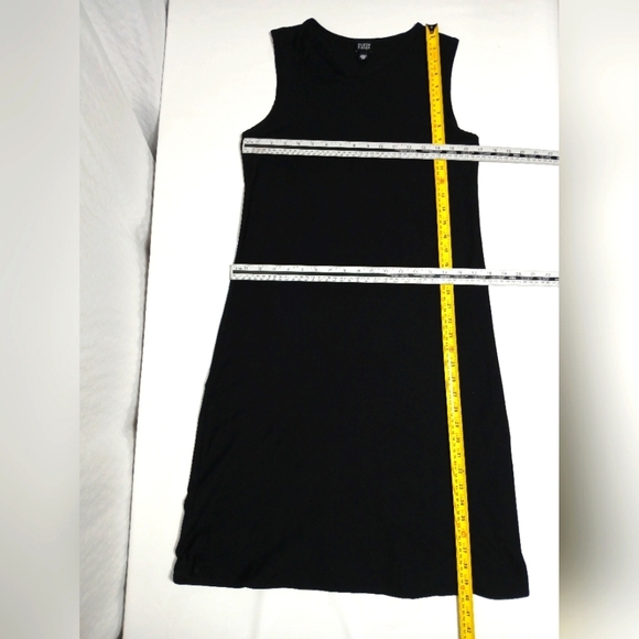 Eileen Fisher Sleeveless Viscose Midi Dress. Size XS - Picture 3 of 8